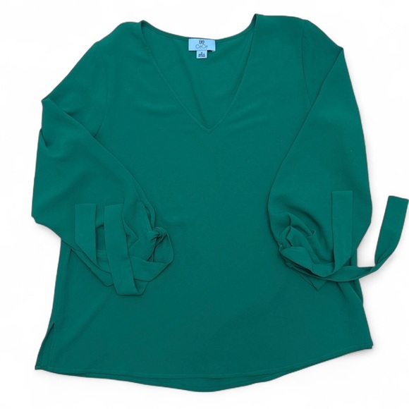 CeCe Womens Green Tie Cuff V-Neck Top Blouse Shirt M Career Office - Picture 2 of 4
